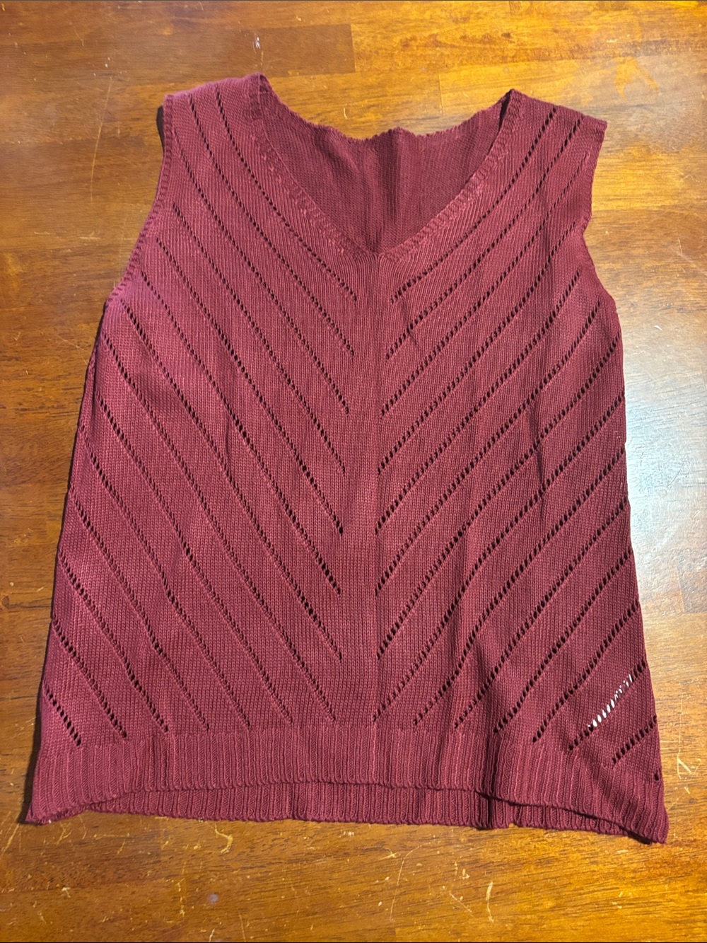 Sleeveless Knit V-Neck Sweater Vest in Burgundy